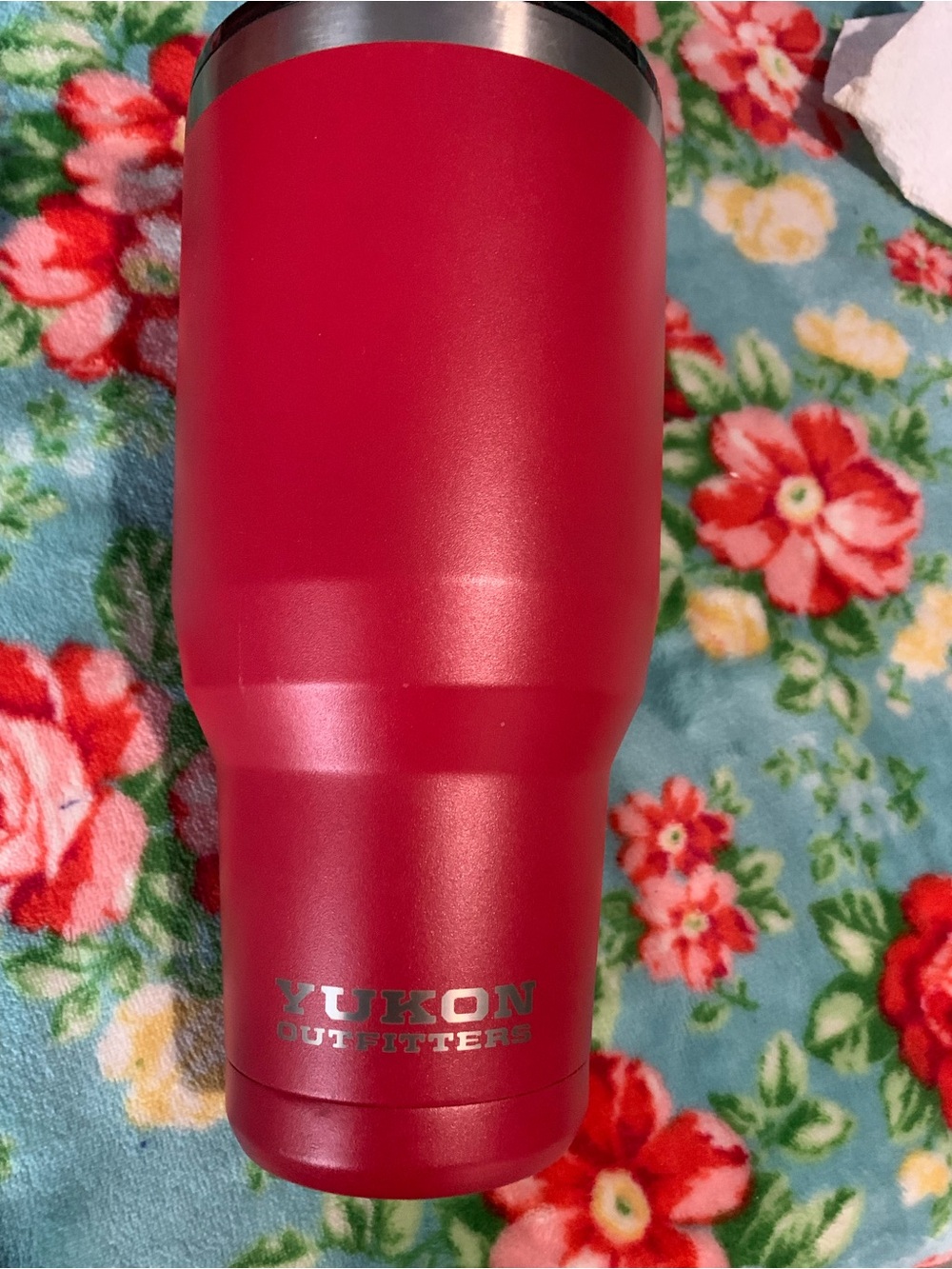 Buc-ees Red Insulated 30 Oz Tumbler & Large Buc-ee Squishmallow Pillow - Picture 4 of 9